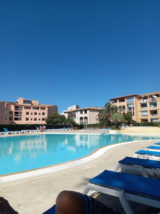 Apartament Magnifique Rez De Jardin & Piscine & Bord De Mer Six-Fours-les-Plages Zewnętrze zdjęcie